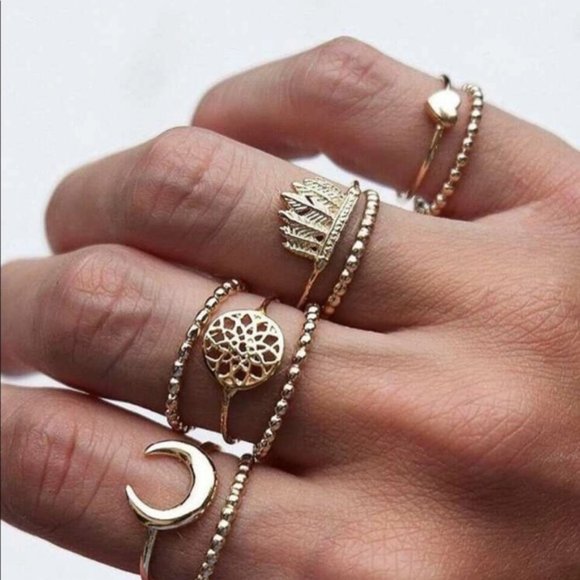 Super trendy 9 piece ring boho style ring set. - Picture 1 of 4